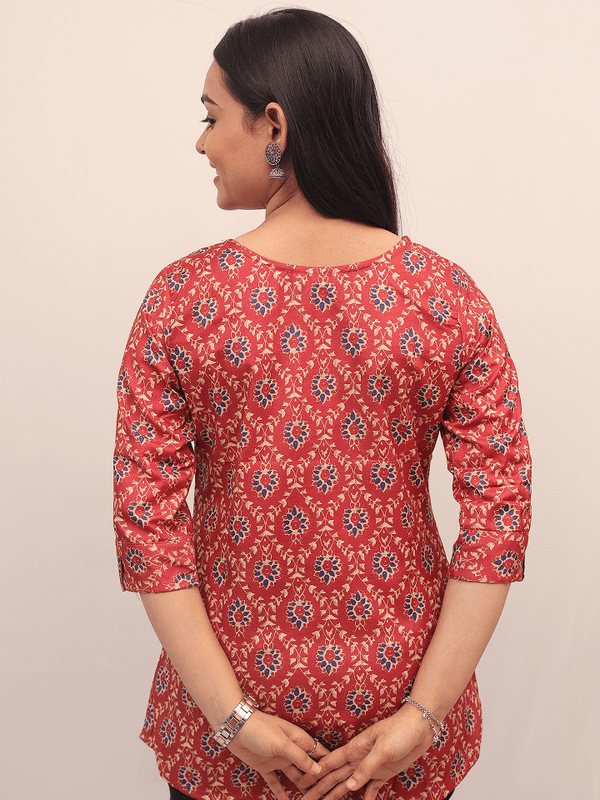 Maroon Floral Buti Printed Cotton Top
